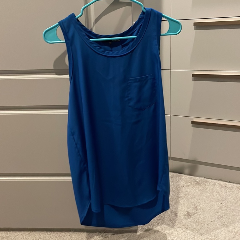 Tank top - Picture 2 of 4